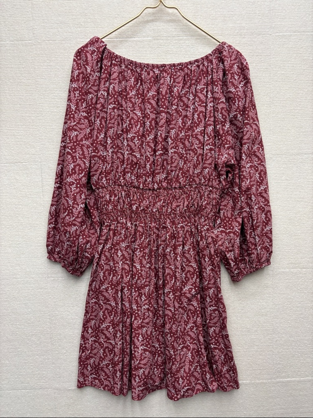 New MADEWELL | 6 Boho Floral Smocked Waist Dress in Burgundy - Picture 5 of 6